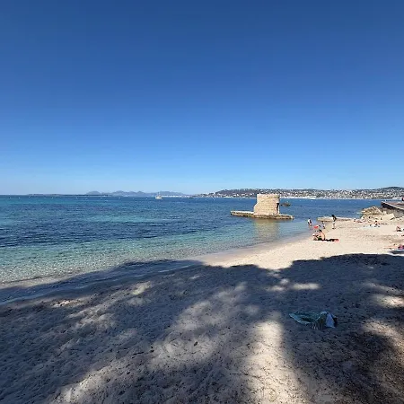 De à 50 M De La Antibes